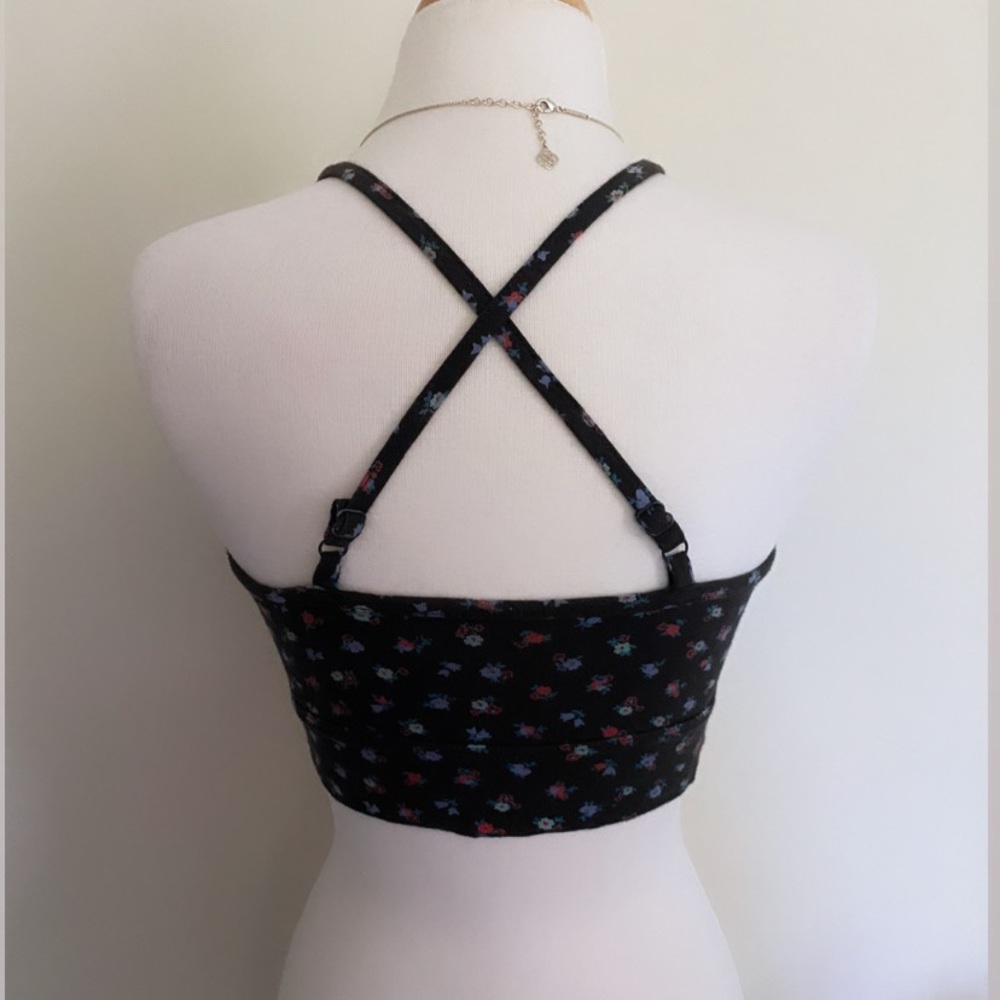A.E and Aerie Bralette Bundle - Picture 3 of 13